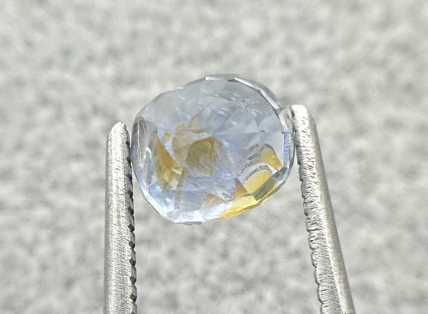 Natural Sapphire 3,16 Carat Bi-Color No Treatment ALGT Certified