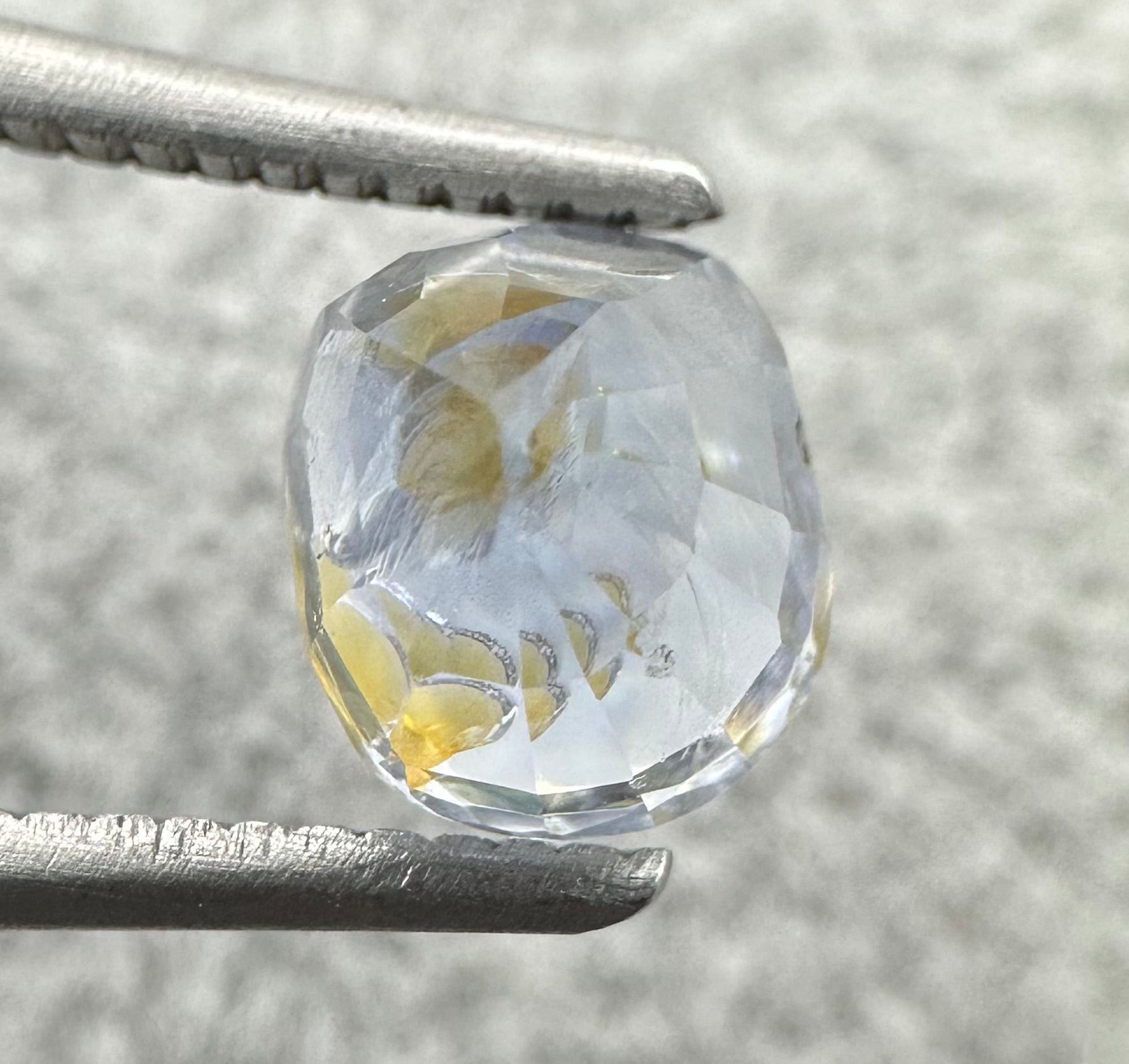 Natural Sapphire 3,16 Carat Bi-Color No Treatment ALGT Certified